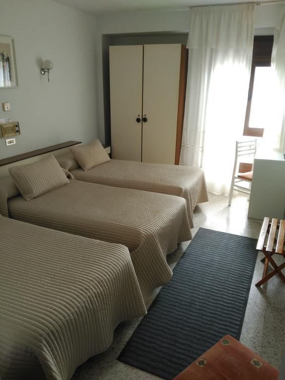 Hotel Puente De Los Santos Tapia De Casariego Exteriör bild