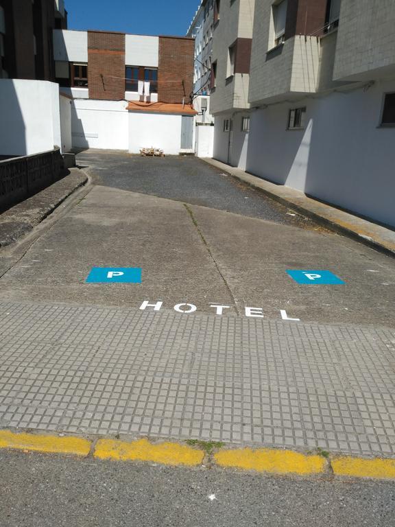 Hotel Puente De Los Santos Tapia De Casariego Exteriör bild